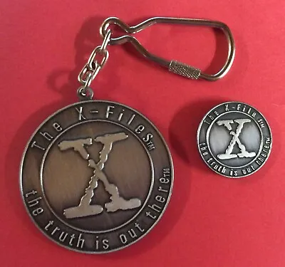 $22.56 • Buy THE X-FILES KEYCHAIN Pewter & Pin Lapel Hat Badge Key Ring1996 Vintage NEW