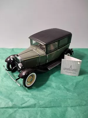 Franklin Mint 1930 Ford Model A Tudor 1:24 Diecast Car • $99.99