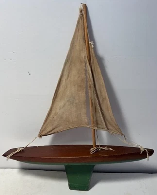$35 • Buy 16  Vintage Wooden Wood Pond Boat Ship Green Paint Metal Keel Toy Model