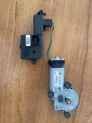 2001-07 Volvo OEM S60 S60R V70 XC70 Sunroof Sun Roof Motor Drive Unit 442.49.533 • $25