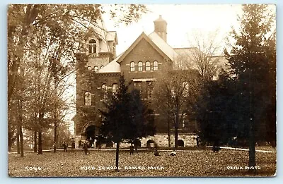 $29.95 • Buy POSTCARD RPPC Romeo Michigan High School Pesha 1904-18 Students On Lawn