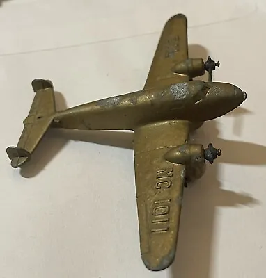 Tootsietoy Two Propeller Toy Airplane EAL NC 1011 Gold - 1930's Metal • $14.95