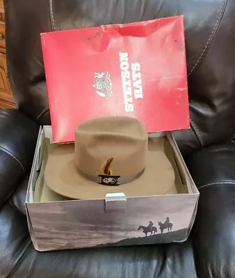 🤠Vtg Stetson 4X XXXX Beaver Cowboy Hat Size 7 1/8 Beige? Tan? Feather W/ Box🤠 • $150