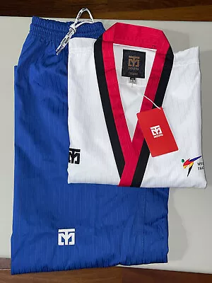 MOOTO Men's Taebek Uniform (World Taekwondo) Size XL • $79.99