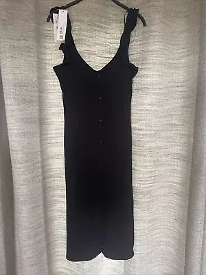 Zara Ribbed Black MIDI Dress - M • $10.11