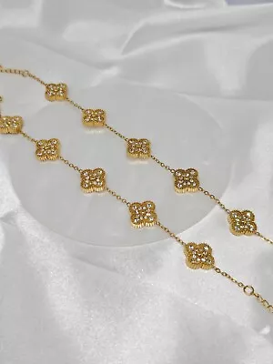 AMIRAH Golden Clover Bracelet - 18K Gold Plated - Affordable Trendy Bracelet • £11.50