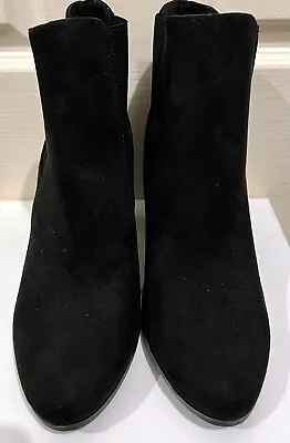 ❤️ Brand New Size 9 Gorgeous Black Vegan Suede Heeled Ankle Boots Stylish ❤️ • $59.95