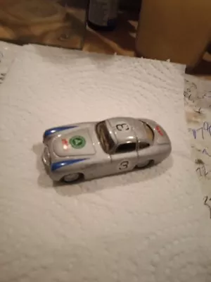 Mercedes Benz In Silver/Grey.Die-Cast Model Car - Very Good Condition • £6