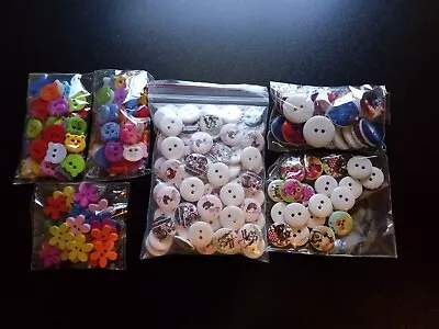 Lot Of Mixed Buttons • $12