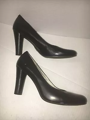 Me Too Westport Leather 7.5 M Women’s Size  Heels Black • $25
