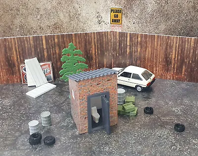 Outdoor WC. WC Building. Scale 1:43. Retro WC. Diorama Miniature • £12.96