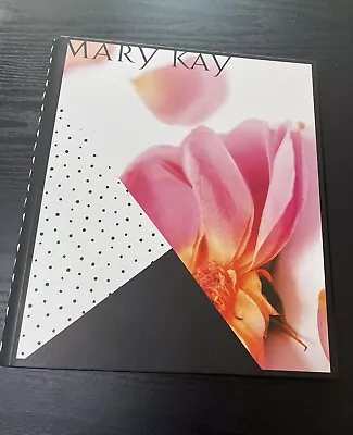 2018 Mary Kay Consultant 3 Ring Binder  • $9.99