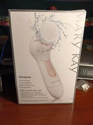 Mary Kay Cleansing Brush White - NEW (Batteries Not Included) • $14