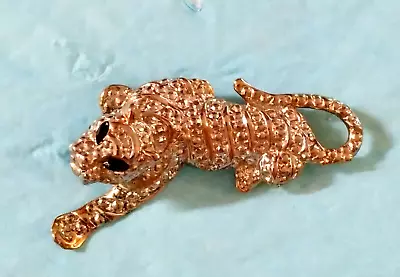 Vintage Big Cat Brooch (84 - 1419) • $15.95