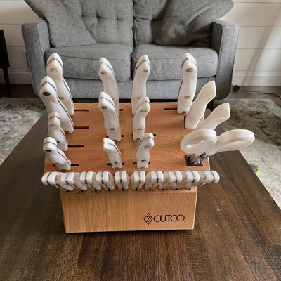 $1999.99 • Buy Cutco Open Box Signature Knife Set +10 STEAK.