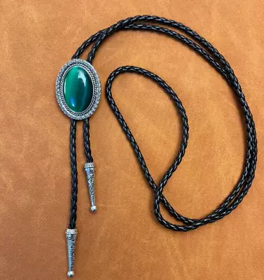 New Vintage Natural Green Simulated Bolotie Western Cowboy Bolo Tie • $13.99