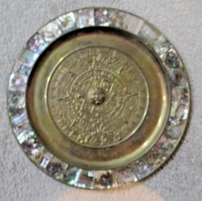 $19.99 • Buy Vintage Aztec Mayan Calendar Abalone Repousse Brass Mexico Wall Art 11 