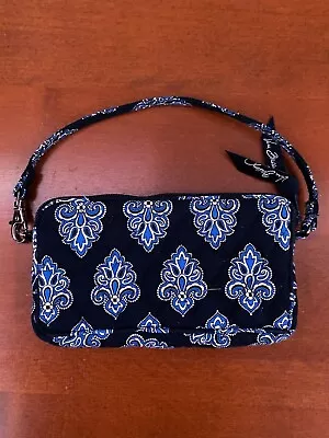 Vera Bradley Wristlet In CALYPSO BLUE - EUC • $12