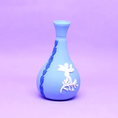 Wedgwood Mini Bud Vase Vase Tri - Colour Jasperware England • $45