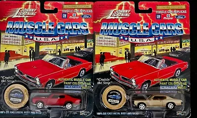 Johnny Lightning Muscle Cars USA 1970 CHEVELLE And 1970 CHEVELLE With Collector • $21