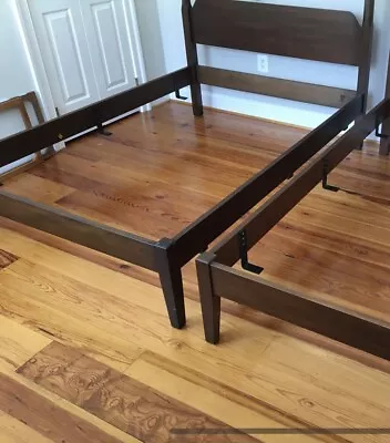 Kittinger Colonial Williamsburg Full Bed  • $675