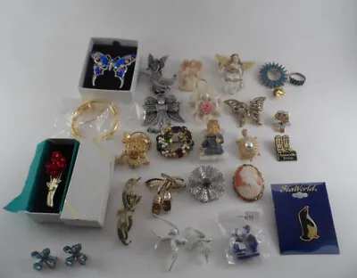 Vintage 27 Brooches & Pin Lot Unsigned Coro Roman JJ Pewter Camco DM Weiss • $59.99