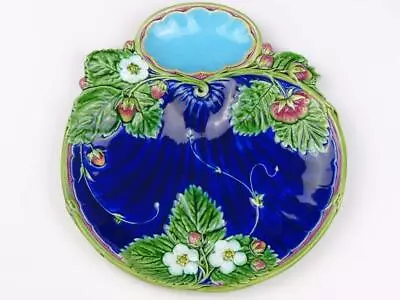 Antique Victorian Minton Majolica Pottery Strawberry Plate • $31.13