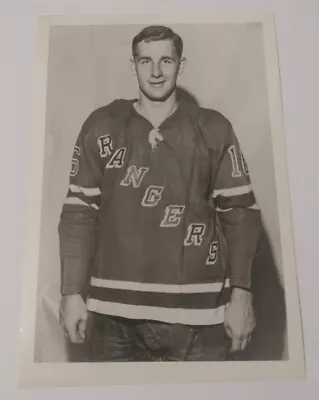 Vintage  Media Photo New York Rangers Rod Seiling  4 1/2  X 7  • $5.08