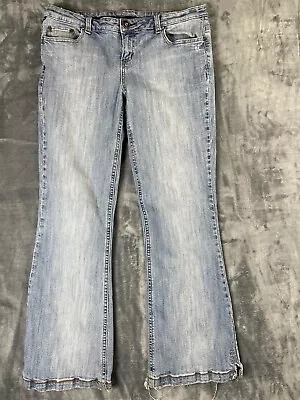 Vanity Dakota Low Rise Flared Leg Denim Jeans Distressed Hem Womens 32W/33L Y2K • $17.99