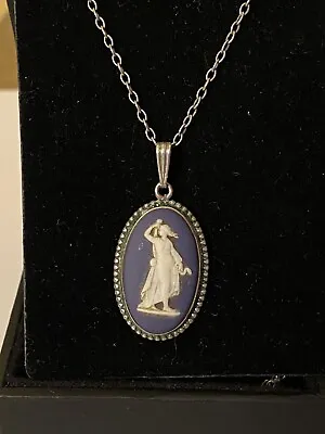 £35 • Buy Vintage 1974 Wedgwood Hallmarked Silver Cameo Pendant Necklace 18 Inch Length 