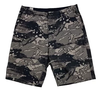 Volcom Fruckin V4S Surf And Turf Mens 32 Camo Stretch Board Shorts • $21.95