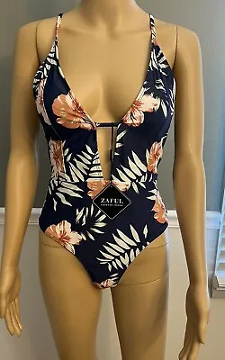 ZAFUL Size L (8) Blue Floral One-Piece Swimsuit NWT • £4.02