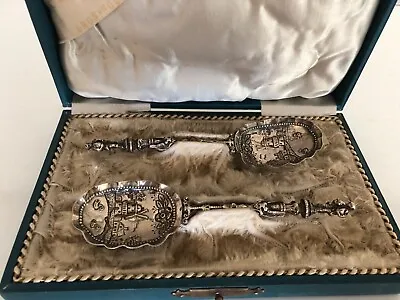 £119.99 • Buy Stunning Pair Of Dutch Silver Apostle Berry Spoons