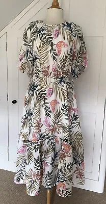 PREVIEW Stunning Floral Linen Mix Midi Dress Size 10 • £9.99