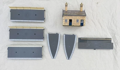 £14.95 • Buy Hornby OO Gauge Platform Station