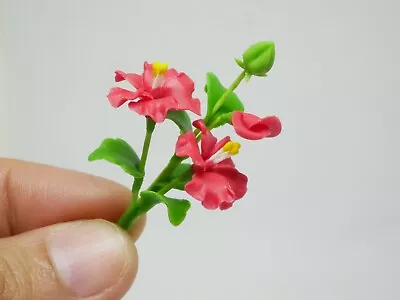 1 Pc Miniature Hibiscus Flower Clay Dollhouse Handmade Decor 1:12 • $1.96