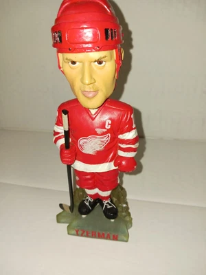 $30.99 • Buy Steve Yzerman Bobblehead Detroit Red Wings Forever Collectables 2001 Limited Edi