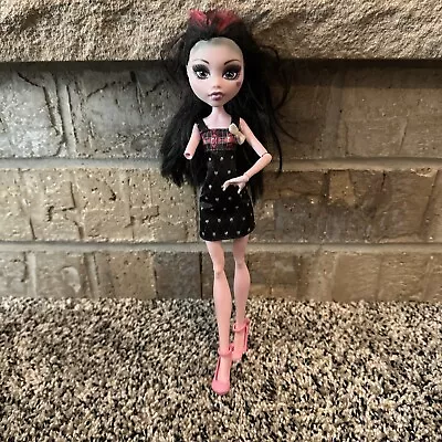 Monster High Draculocker Draculaura Doll White Shoes Dress • $18