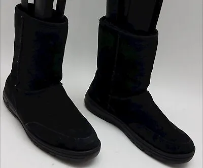 $19.99 • Buy Women's UGG Black Winter Boots 8