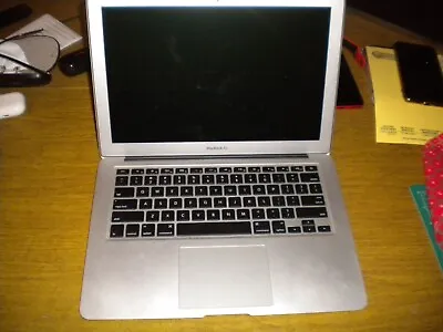 Macbook Pro 2010 13 Inch • $180