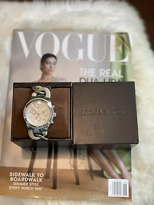Michael Kors Runway Twist Chronograph Silver Dial Women's Watch • $75