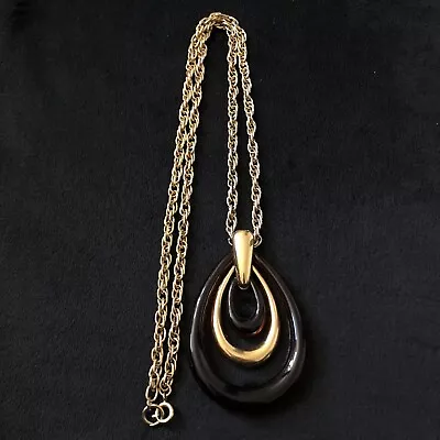 Vintage Crown Trifari Goldtone & Lucite Teardrop Pendant Chain Necklace  • $17.42