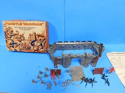 Vintage Multiple Toy Makers Castle Warfare Toy Playset Boxed #5066 *ST • $49.99