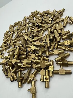 100 PACK Honeywell 1/2 X 1/2 X 1/4  Barbed Pneumatic Reducing Tee Brass HVAC NOS • $125