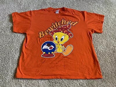 Vintage 2000 Looney Tunes Tweety Bird Bewitched Tee Size XL Rare • $20