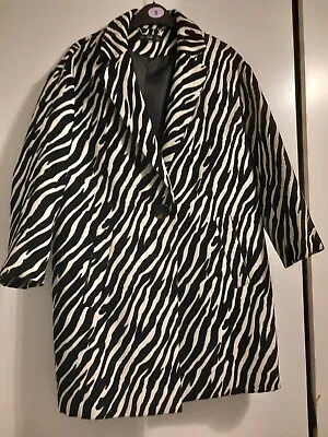 F&F Long Jacket Coat Size 8 Black & White Zebra Pattern • £5