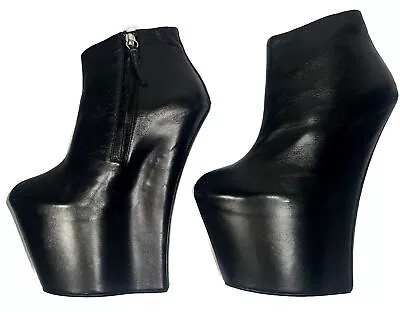 GIUSEPPE ZANOTTI Curve Jem Black Leather Platform Bootie Sz 38 New W/O Box • $500