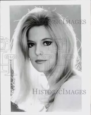 Press Photo Star Of CBS Series  Petticoat Junction  Meredith MacRae - Kfx05409 • $29.88