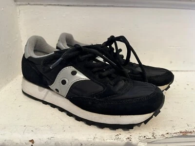 £4.99 • Buy Womens Saucony Jazz Trainers Uk Size 4 Eu 37 Very Good Condition.