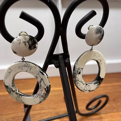 Black & White Hoop Clip On Earrings Made Of Lucite Acrylic Marblize 3 1/2  Long • £24.08